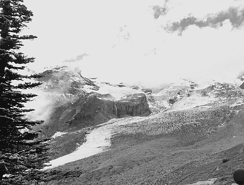 The Aloof and Grand Mt Rainier