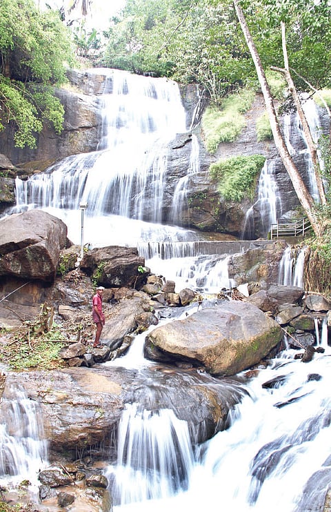 Aruvikkal Waterfall Entices Vsitors