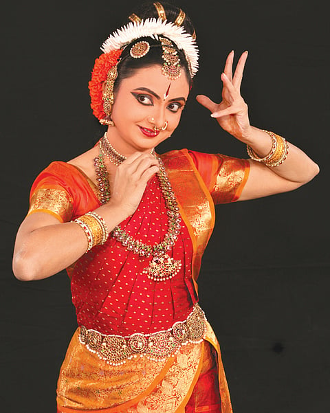 Exploring the Facets of Nritya