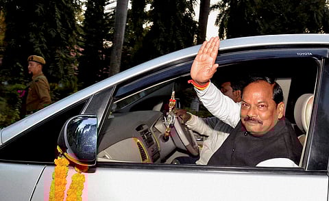 BJP Keeps Jharkhand Cabinet Compact, Considers Taking JVM Onboard