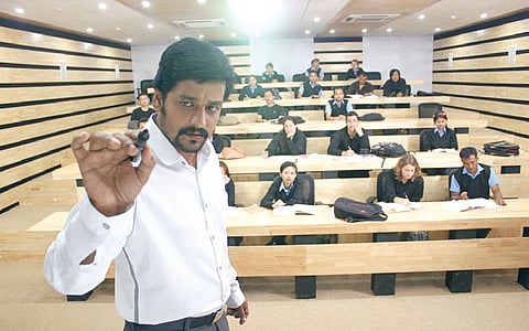  'Aal' Makes use of Time Freeze Technology