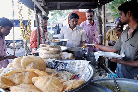 Steer Clear of Roadside Food this Season 