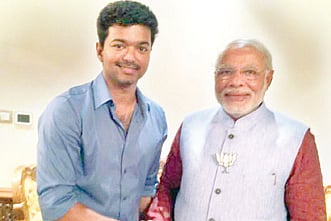 After Rajinikanth, Vijay tries to Ride the Modi Wave in Kovai