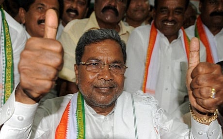 Siddaramaiah Presents 13 State Cultural Awards to Winners