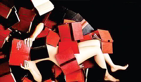 A tribute to pulpy kitsch