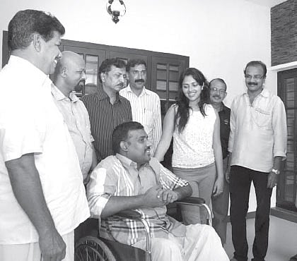 Celebrity Cheer for Charity