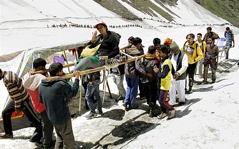 Amarnath Yatra: SASB Reviews Heli-service Operations