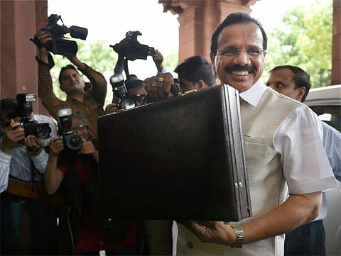 Rail Budget Focusses on Transparency, Safety: Modi 