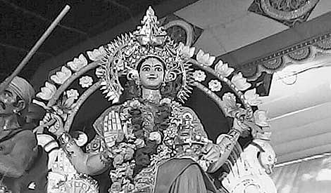 Dhenkanal Braces up for laxmi Puja
