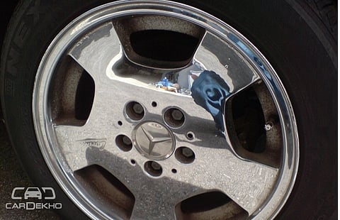 Maintain Car’s Chrome Alloy Wheels with These Easy Steps