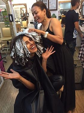 'Adventurous' Priyanka Gets Short Haircut