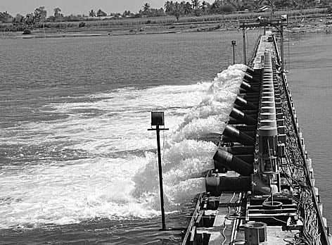 Farmers Turn the Tide With Barrage-filling Project