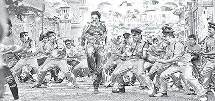 Pataas, a Yawn-worthy Watch