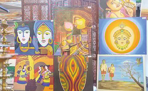 Prisoners' Paintings Delight Shoppers at Poompuhar