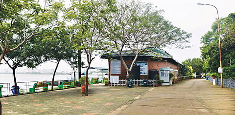 Tourism Department Boats Turn Lifesavers for Marooned