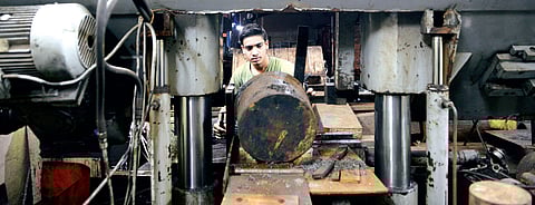 Small Industrial Units at Chennai Turn to Migrants for Skilled Labour 