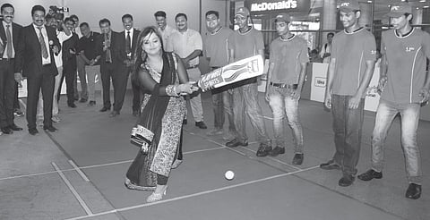Indoor Cricket League at Lulu