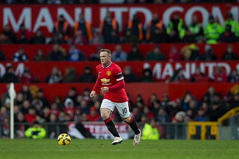 Rooney Must Adapt, Says Beckham