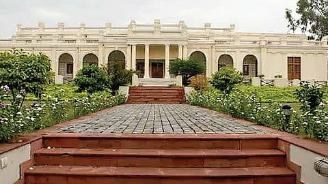 Reviving the Legend of Bhagat Singh: A Room Without a View