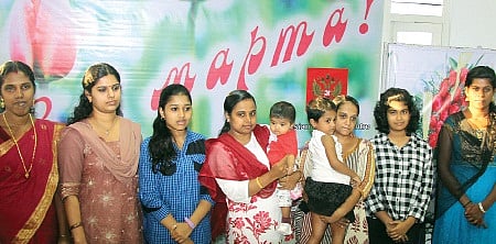 Uniting on Bond of Russian Names