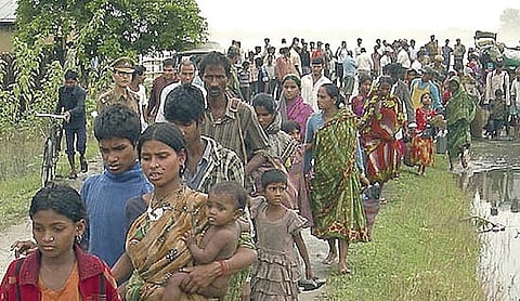 Who To Woo, Gogoi Reaches Out to Hearts of Migrants for Votes