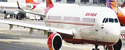 BBS-bound AI Makes Emergency Landing in  Lucknow