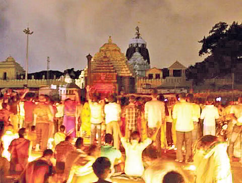 'Brahma Parivartan' Ends after Delay of Several Hrs