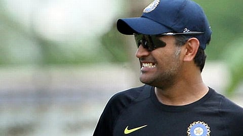 Dhoni Unable to Deliver Because of Dressing Room Environment: Childhood Coach