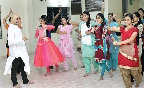 Classical Dance, Broadway Style