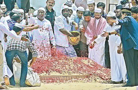 Kalam Flies Into People’s Hearts With Wings of Fire