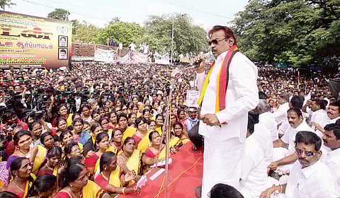 TN Captain Wakes Up Rather Late