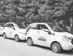 Lithium's Electric Cabs Promise Safety Too