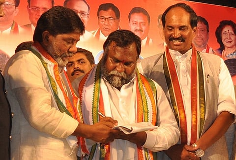 Jagga Reddy Rejoins Congress