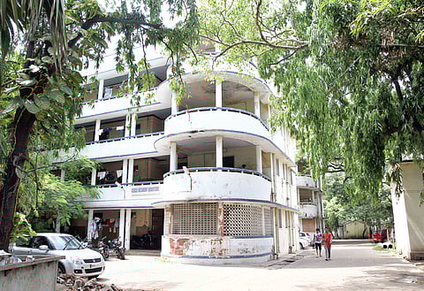 Crowded Hostels Leave No Room for Freshers