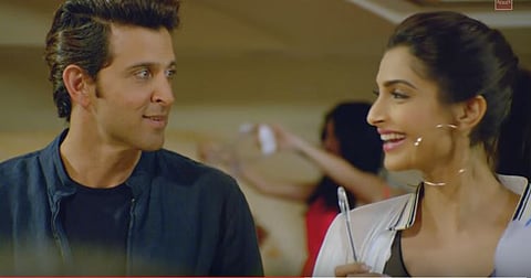 Hrithik and Sonam's sizzling chemistry in the video is one reason why people are loving the song, which is also quite catchy in itself. | Youtube Screen Grab