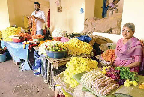 Growers and traders of Shankarapura jasmine have created their own pricing mechanism, on the lines of micro commercial crops  | Rajesh Shetty Ballalbagh