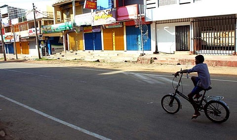Total shut down in Sri Lanka Northern Province in protest aganist killing of 2 students by police