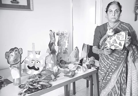 Puppeteer Lata Satagopan with the puppets   Nagaraja Gadekal