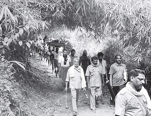 The procession carrying Thiruvabharanam boxes on its journey to Sabarimala on the  Thiruvabharanam path (file photo)