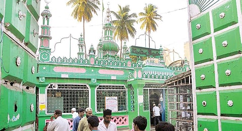 Tawakkal Dargah in Bengaluru; (top) devotees at a Karaga procession  | Vinod kumar t