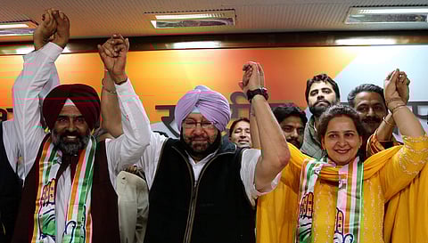 Navjot Kaur Sidhu and Pargat singh join congress party in the presence of Caption Amrinder singh at AICC in new delhi on monday. | (Shekhar Yadav | EPS)