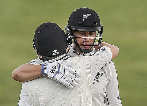 New Zealand beat Pakistan by 138 runs for 2-0 series win