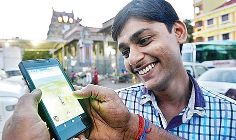 BSNL starts unlimited call offer for Rs 99, off-network Rs 339