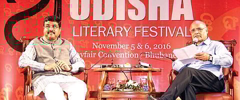 Dharmendra Pradhan (left) with Prabhu Chawla