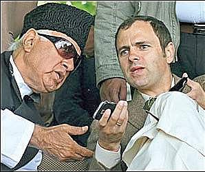 Farooq Abdullah with son Omar Abdullah