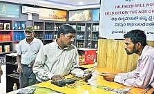 Currency ban gives liquor outlets a bad hangover in Andhra