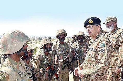 Naveed Mukhtar, the new chief of Pakistan’s spy agency ISI, meets Army jawans