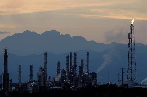 The refinery of Mexico's national oil company Pemex is seen in Cadereyta, Mexico, December 20, 2016. Picture taken December 20, 2016. REUTERS