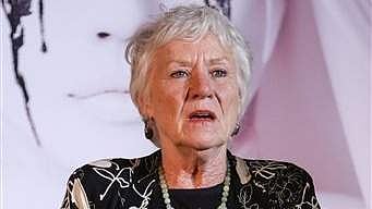 Actress Barbara Tarbuck dead at 74