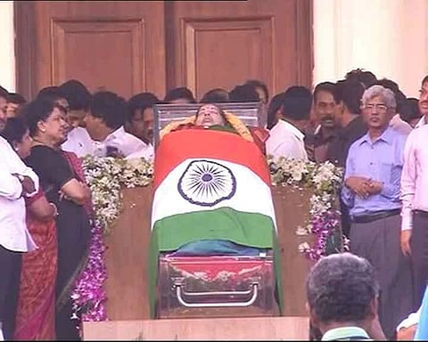 Mortal remains AIADMK supremo and former Tamil Nadu chief minister placed at Rajaji Bhavan | EPS
